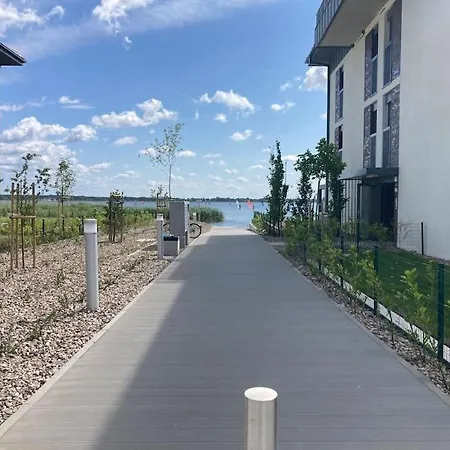 Apartment Idyllic At The Lake, 500m To Baltic - Dog-friendly *