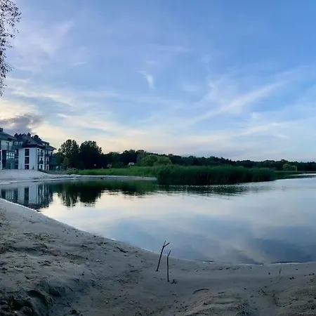 Apartamento Idyllic At The Lake, 500m To Baltic - Dog-friendly Dziwnów