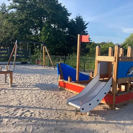 Apartamento Idyllic At The Lake, 500m To Baltic - Dog-friendly *